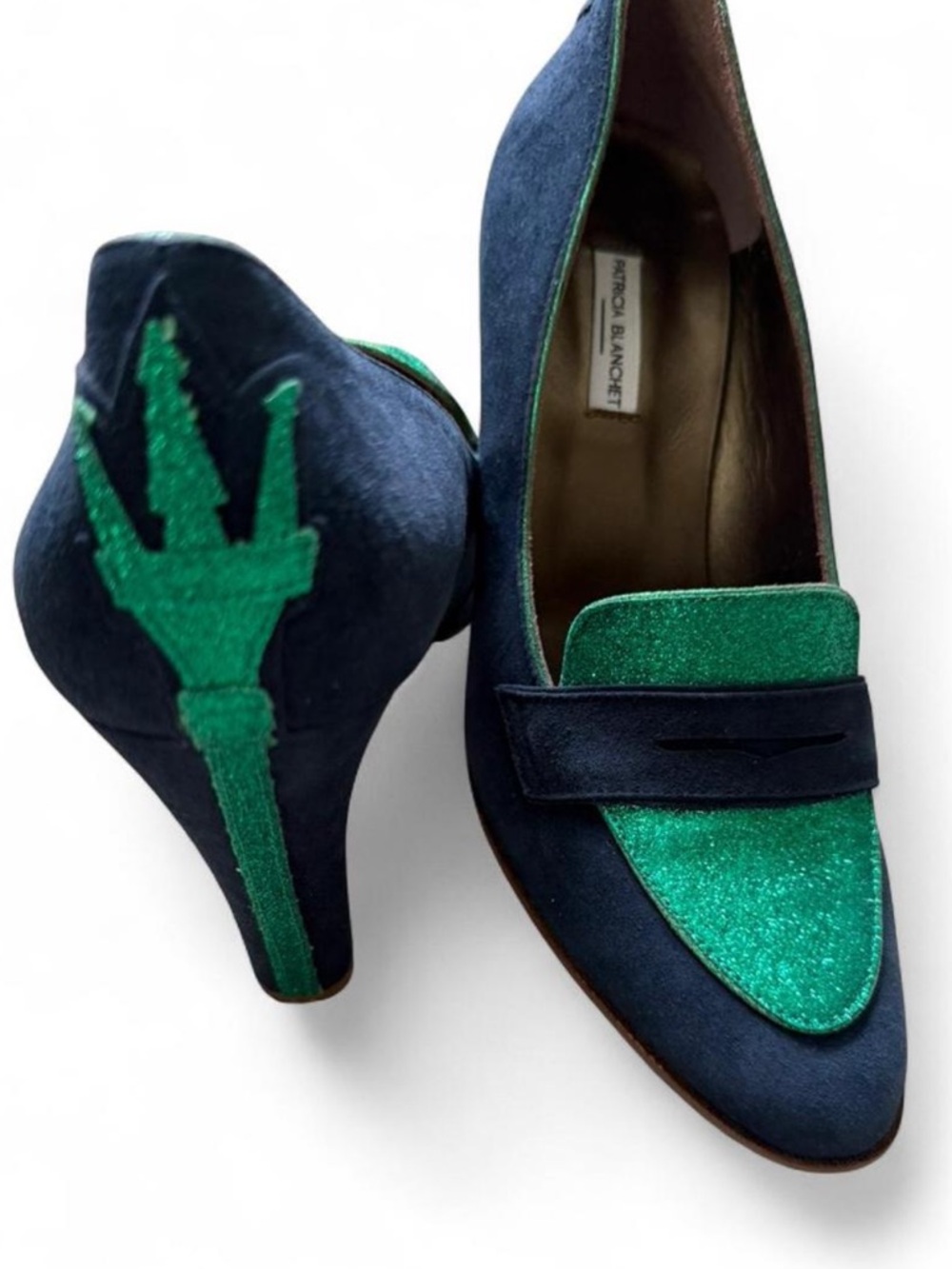 NWT! Designer Patricia Blanchett Navy & Green Leather Poseidon Loafer-Pumps